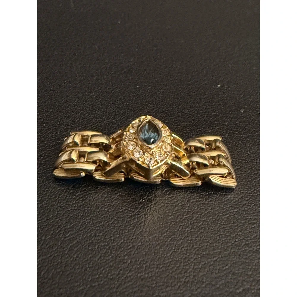 Vintage Ring Gold Tone Blue Flexible Link